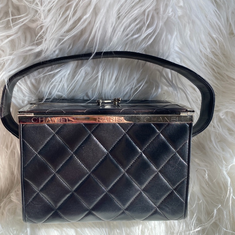 CHANEL Black Quilted Leather Shoulder Top-Handle Bag